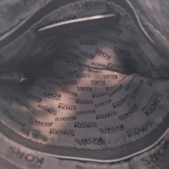 Michael Kors Women's Black Fulton Pebbled Leather Crossbody Bag Purse - Picture 10 of 13